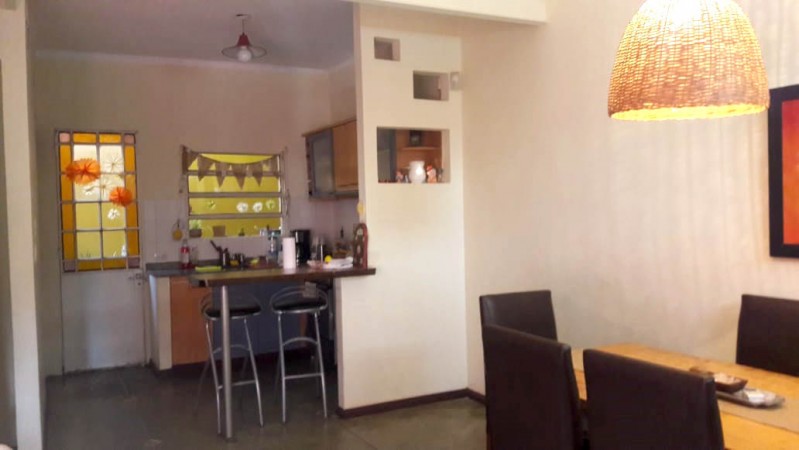Don Bosco 444 - Unico y excelente PH al frente 3 ambientes con patio y  terraza