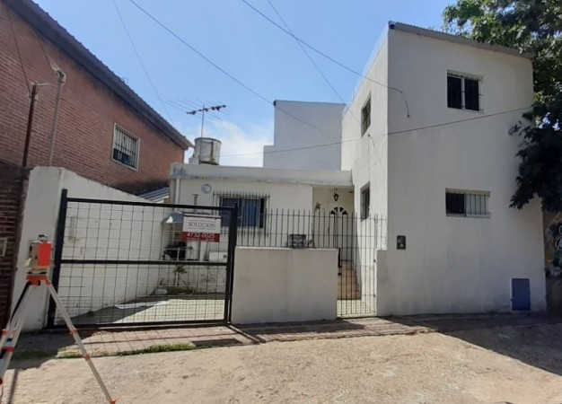 Gaboto 185 - Dos PH venta en block