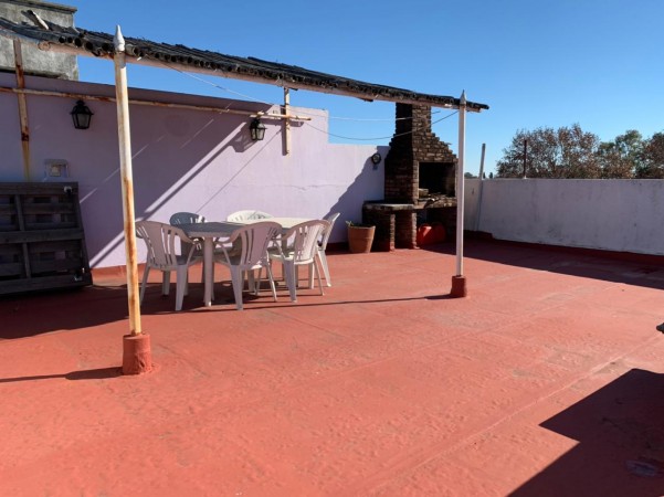 Becco 1225. PH 3 dormitorios con terraza propia.