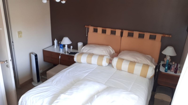 Azcuenaga 1643. Excelente duplex, zona Plaza 9 de Julio.
