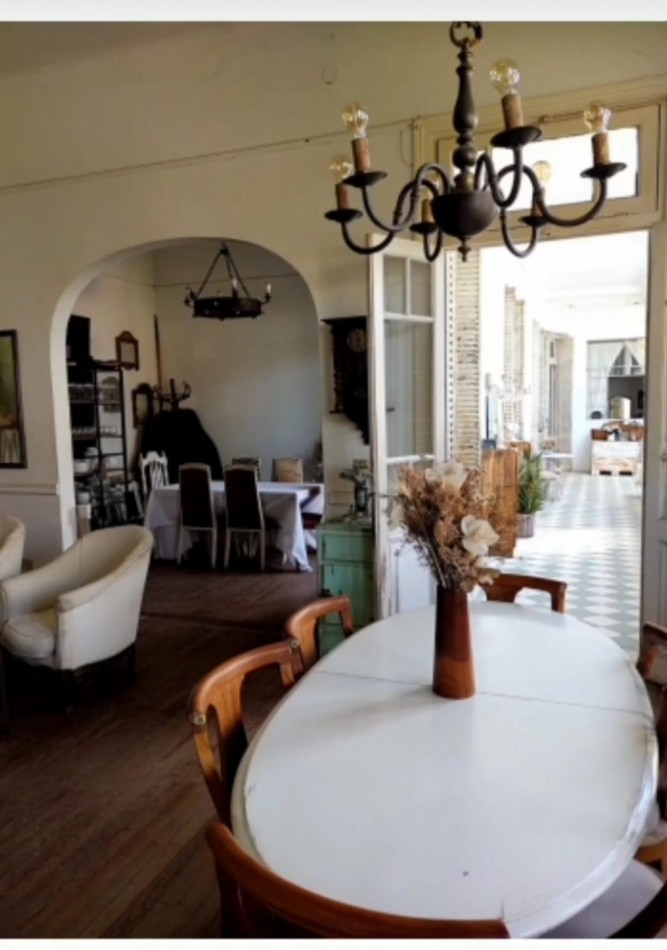 Don Bosco 361. Exclusiva  casona antigua con gran jardin.