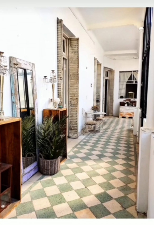 Don Bosco 361. Exclusiva  casona antigua con gran jardin.