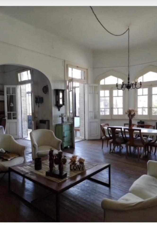 Don Bosco 361. Exclusiva  casona antigua con gran jardin.