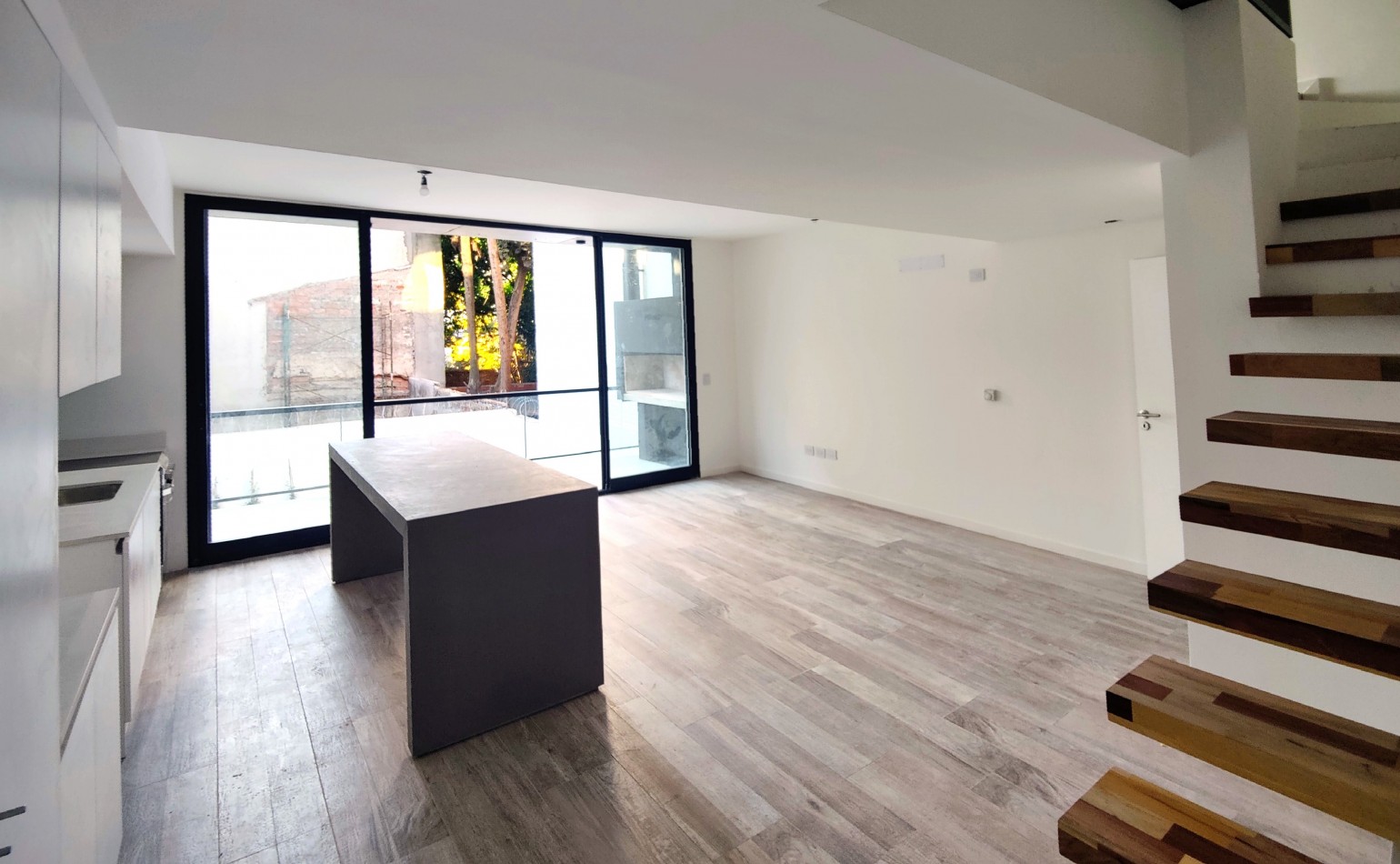 GA632 1B - duplex en Nuevo Emprendimiento Sur34° - San Isidro