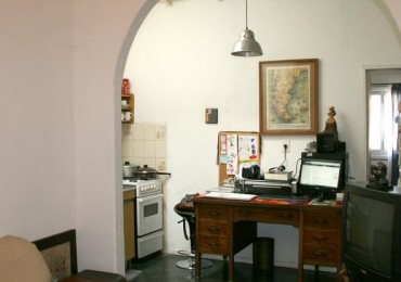 Moreno 746. PH de 2 amb en primer piso, por escalera.