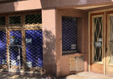 Centenario 1070 - Excelente local con vivienda y galpón a nuevo tinglado 