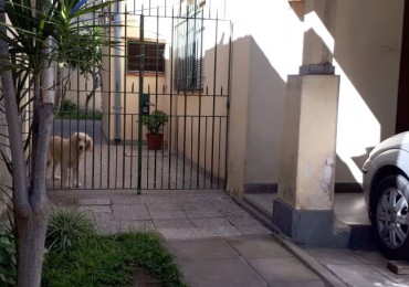 OHiggins 718. Casa 3 dormitorios.