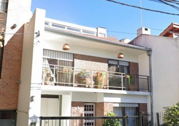 Moreno 658 - Casa de epoca sobre Gran Lote - San Isidro