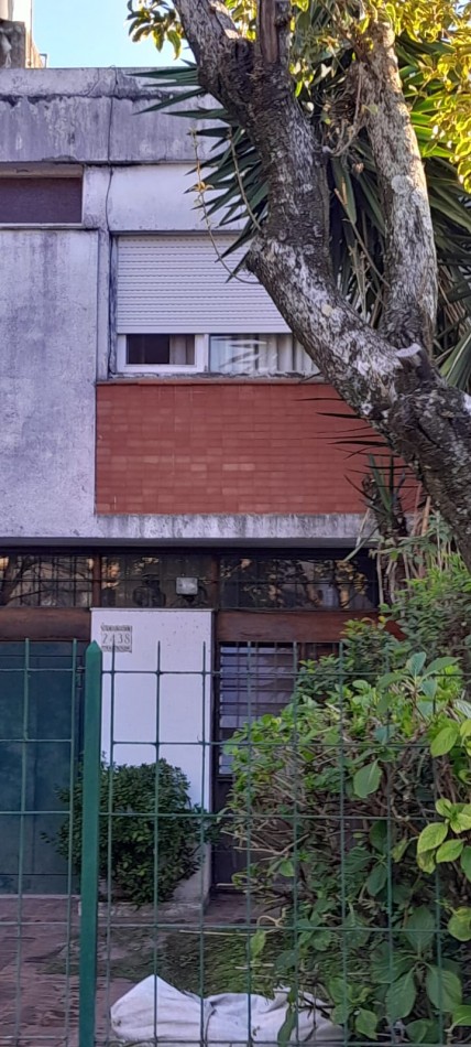 PAVON 2438 BECCAR - DUPLEX A ACTUALIZAR EXCELENTE ZONA