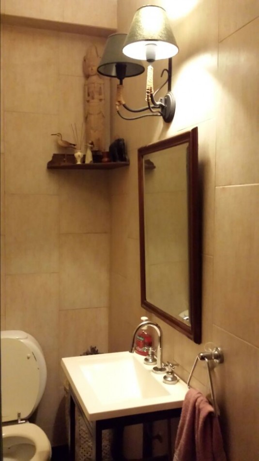 Av del Libertador 16.607. Duplex 3 dormitorios