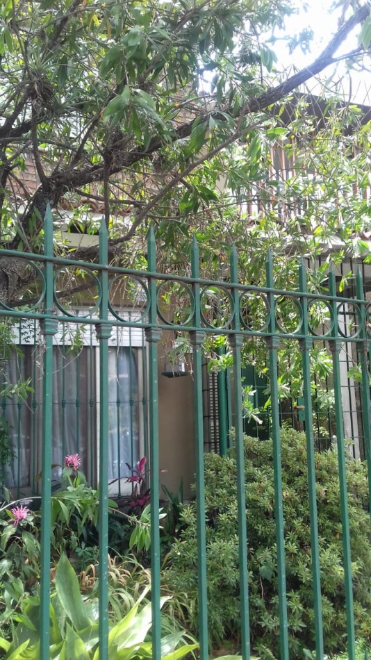 Av del Libertador 16.607. Duplex 3 dormitorios