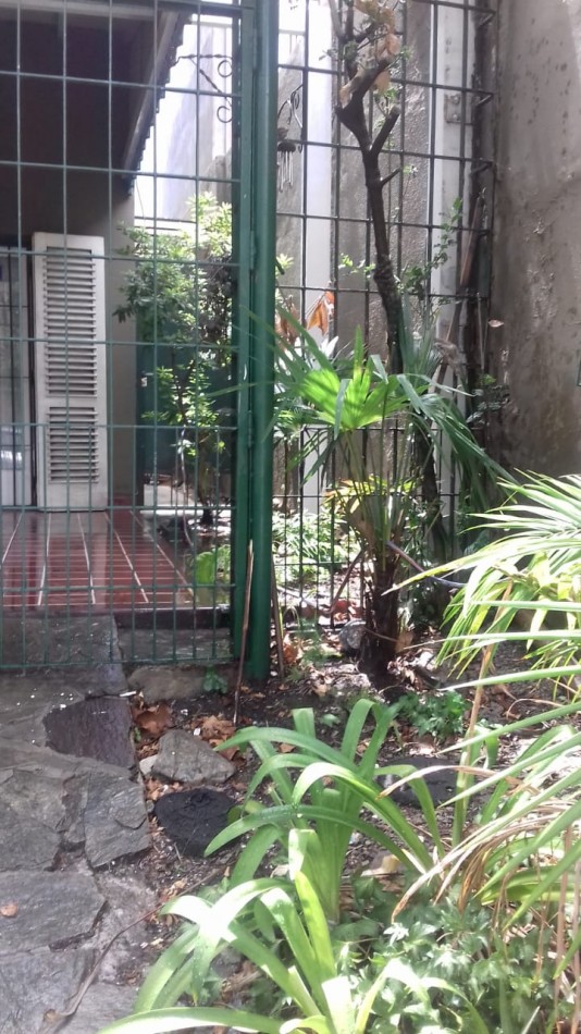 Av del Libertador 16.607. Duplex 3 dormitorios