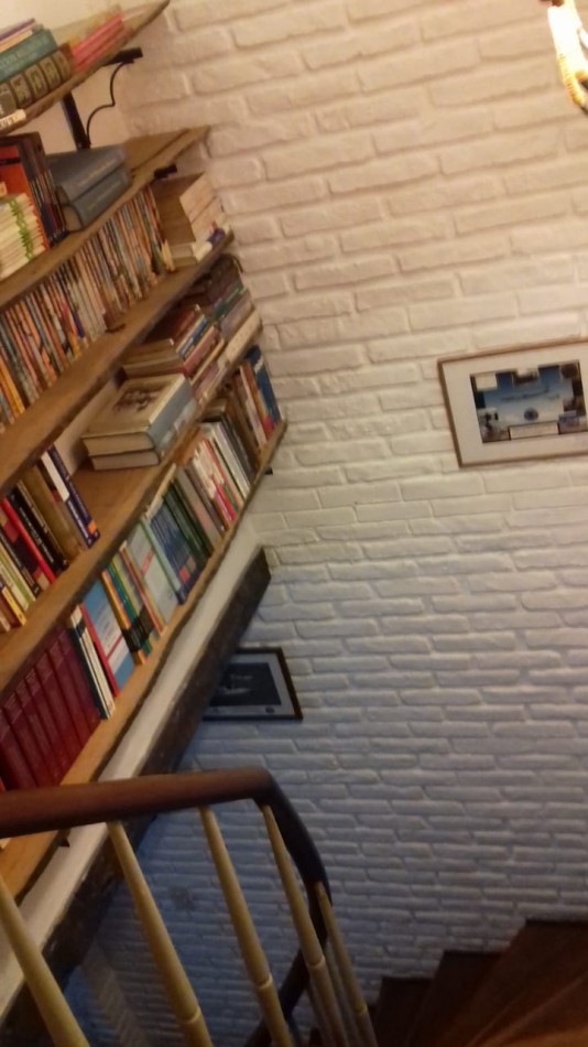 Av del Libertador 16.607. Duplex 3 dormitorios