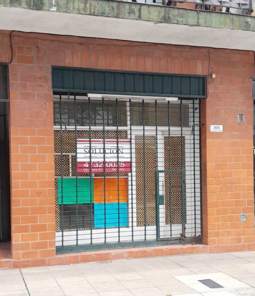 Jacinto Diaz 305. Local con subsuelo.