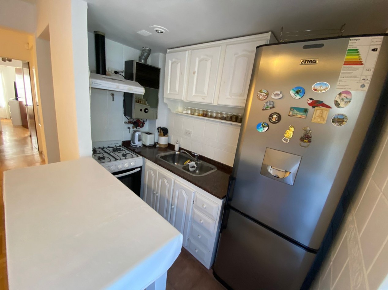 Centenario 2265. 3 ambientes con terraza propia.