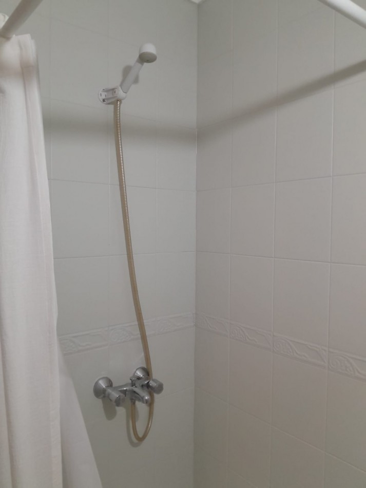 Don Bosco 410. Monoambiente con balcon y cochera. 