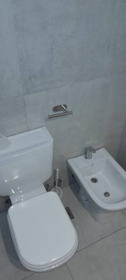 Tres de Febrero 470. 3 ambientes