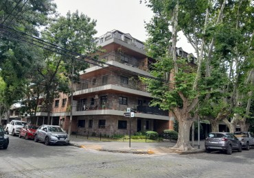 Don Bosco 410. Monoambiente con balcon y cochera. 